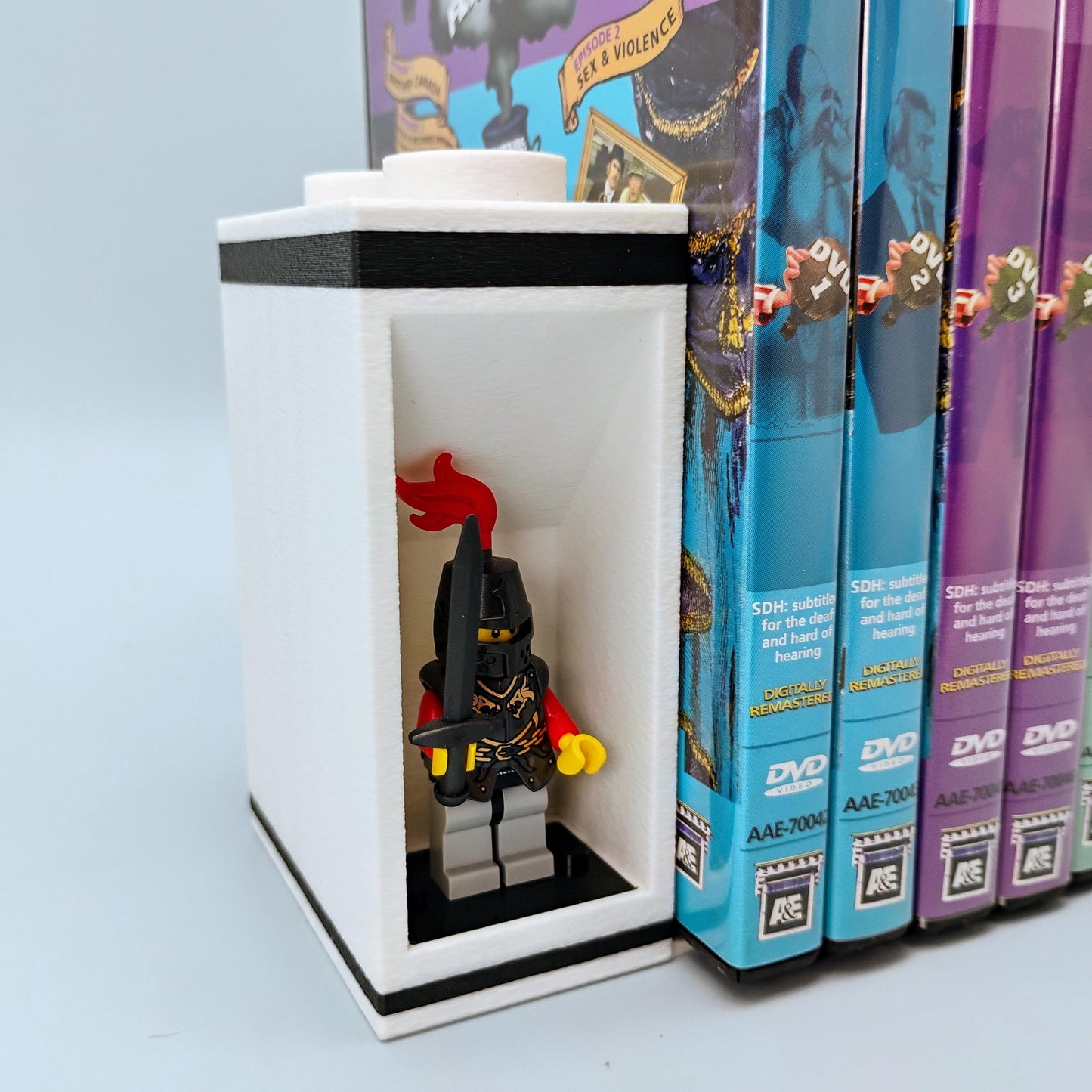 Bookends with LEGO® Minifigure Display – Brick-Inspired Book & DVD Showcase
