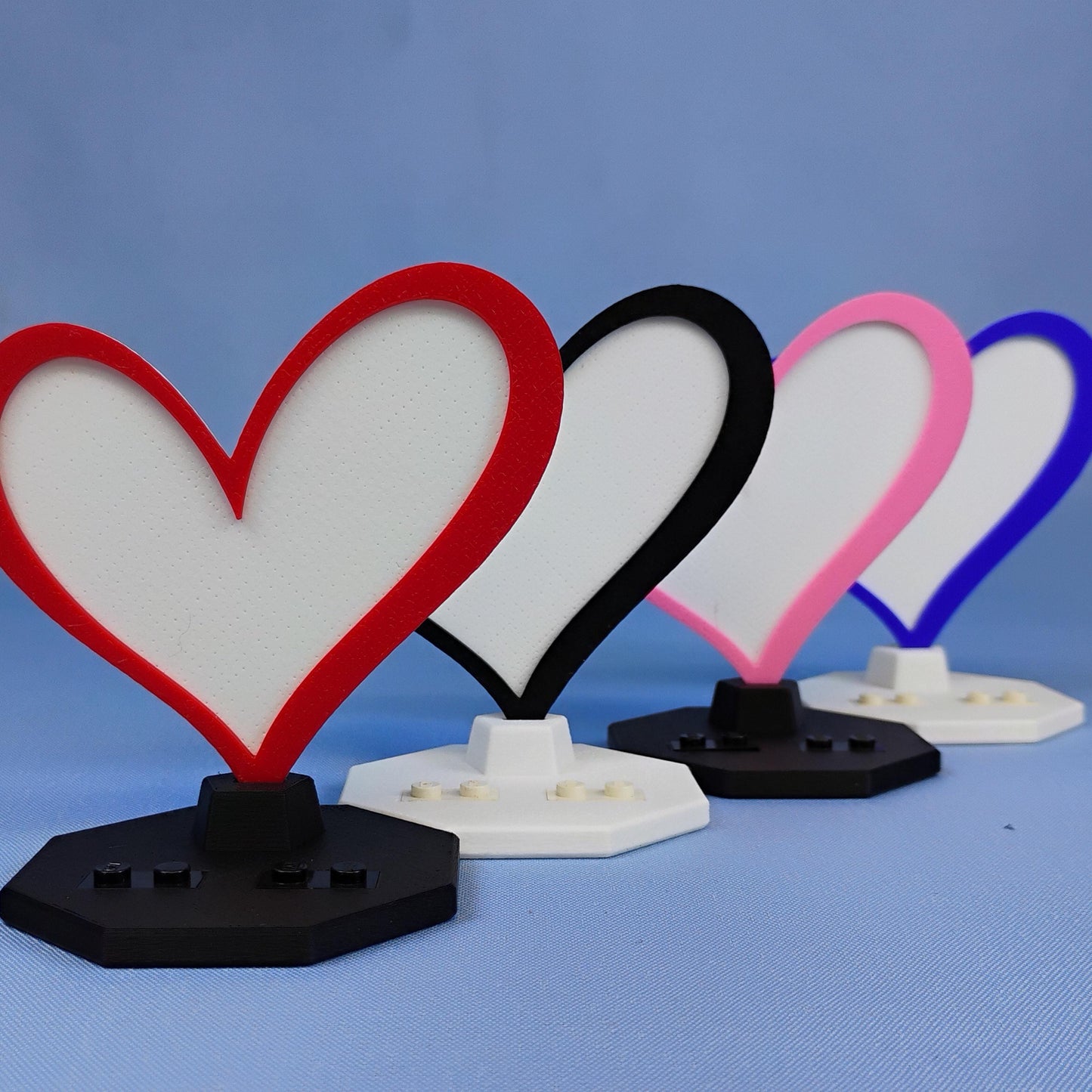 Heart Display for LEGO® Minifigures | Father's Day Gift