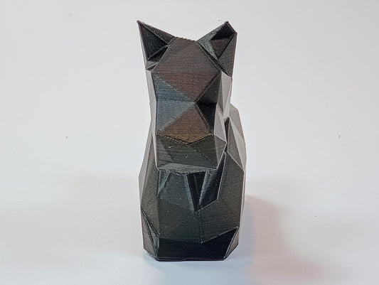 Low-Polygon Scottish Terrier Figurine – Modern Geometric Decor for Dog Lovers