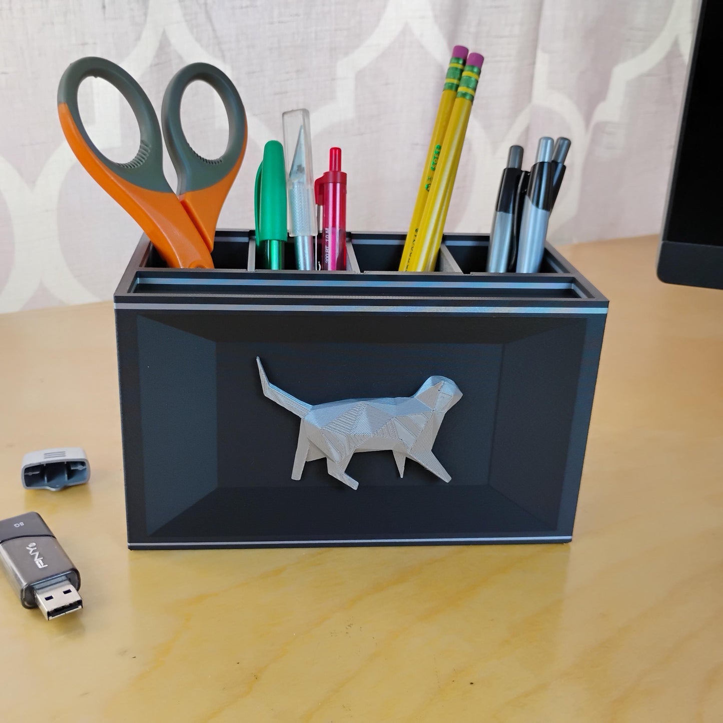 Geometric Cat Desk Organizer – Remote Holder, Pen Caddy, Office Storage