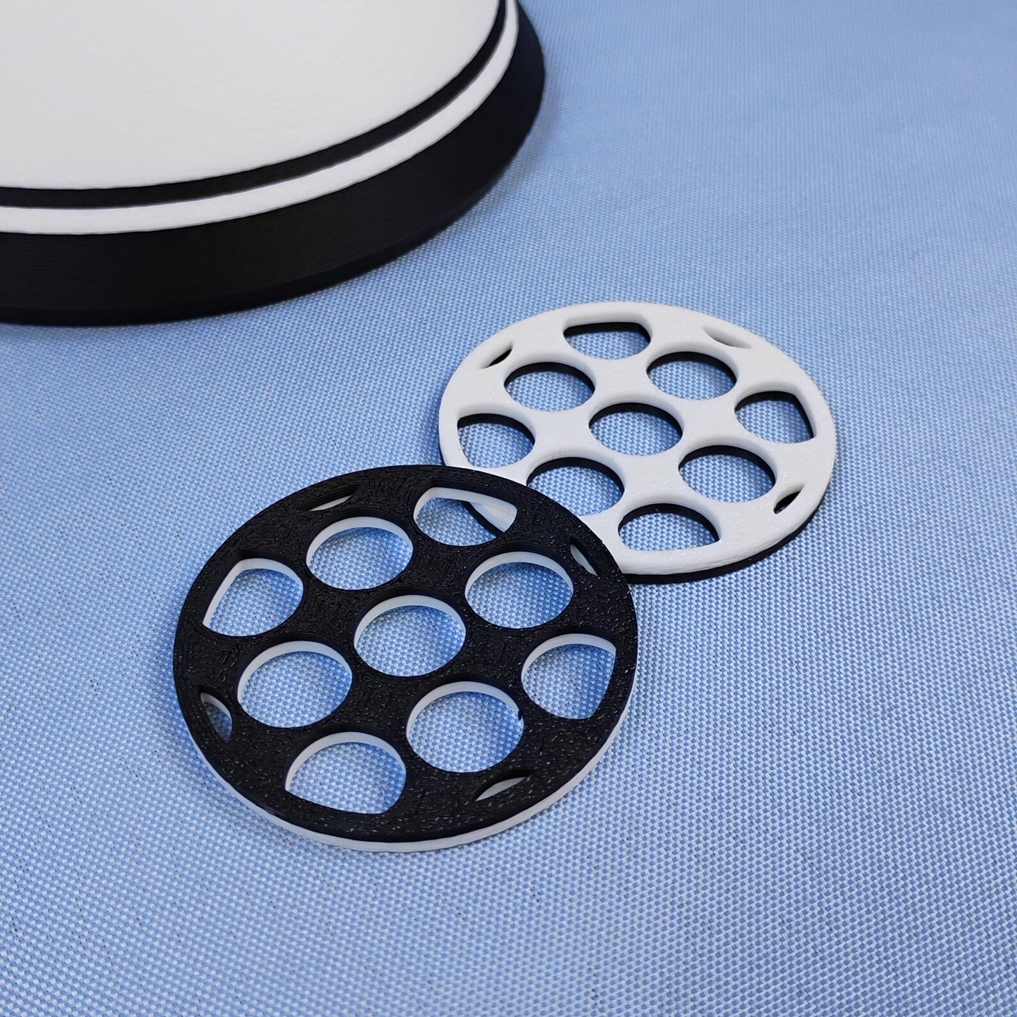 Black and white removable grid inserts for holding LEGO® botanical flower stems upright