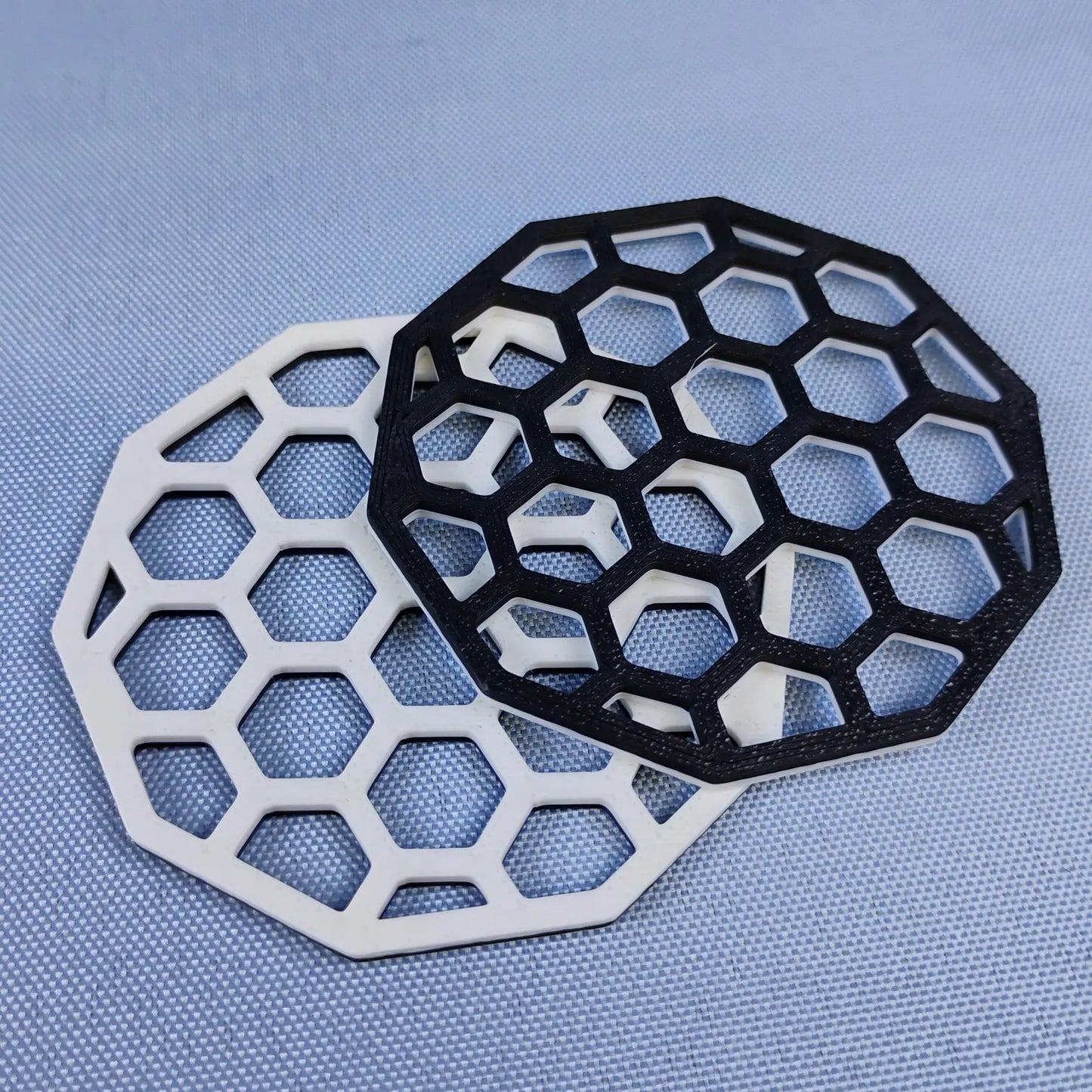 Black and white removable grid inserts for holding LEGO® botanical flower stems upright